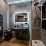 Soziglia Guest Rooms